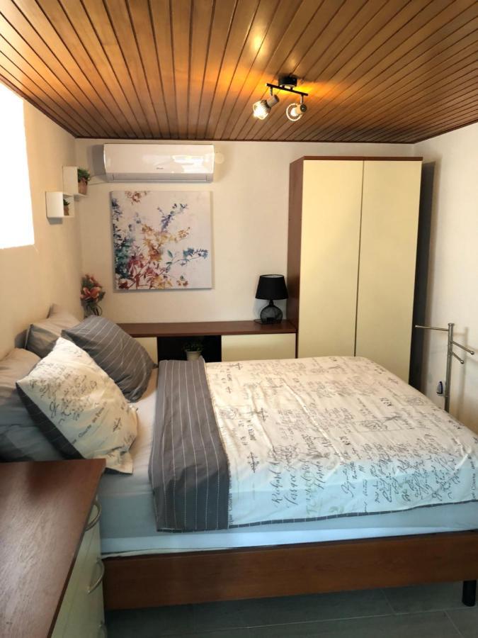 Casa Hortensia Нивице Екстериор снимка