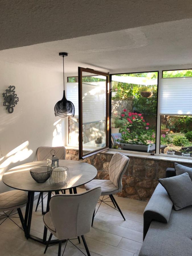 Casa Hortensia Нивице Екстериор снимка