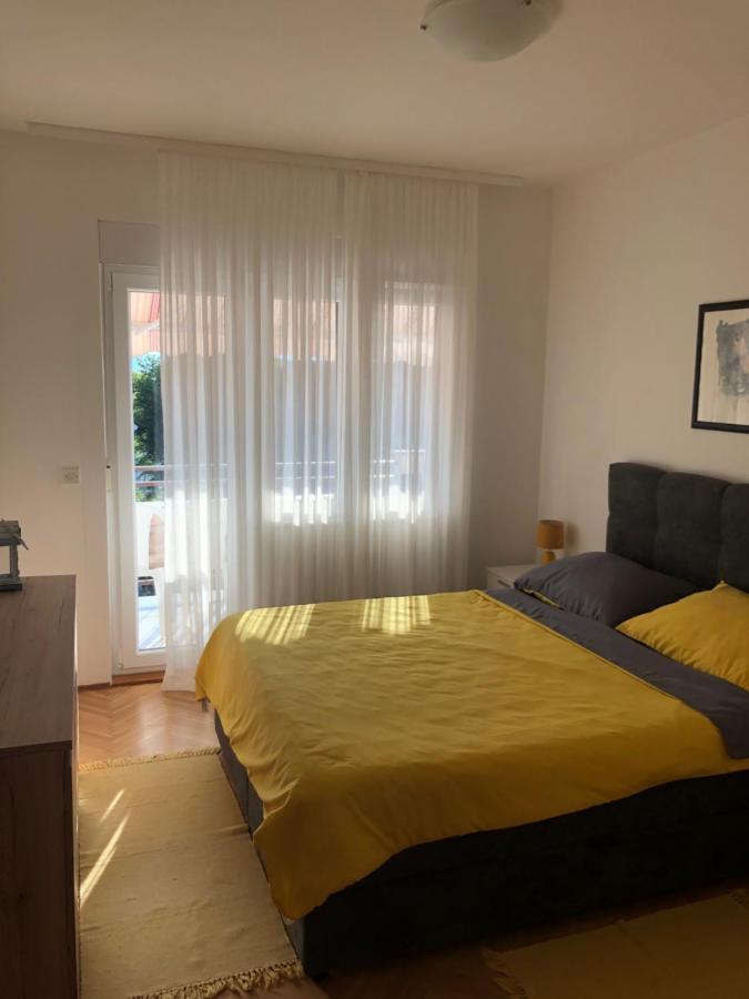 Casa Hortensia Нивице Екстериор снимка