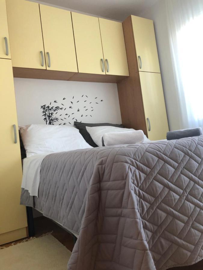 Casa Hortensia Нивице Екстериор снимка